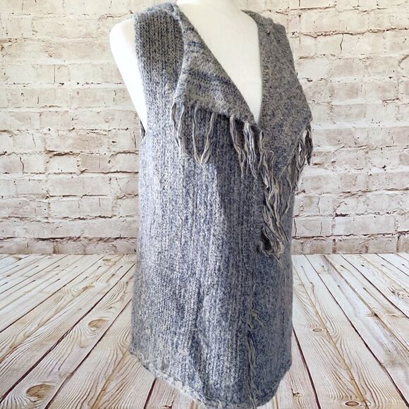 Keren Hart hooded fringe wrap sweater - Picture 1 of 5